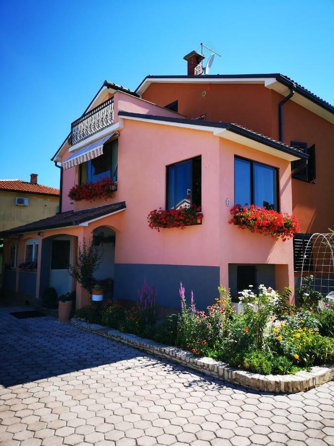 Apartman Olga Umag Eksteriør bilde